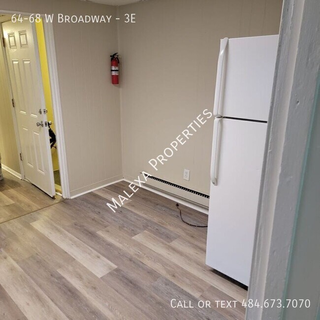 Building Photo - 64-68 W Broadway-3E