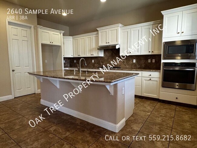 Building Photo - 2640 Sample Ave