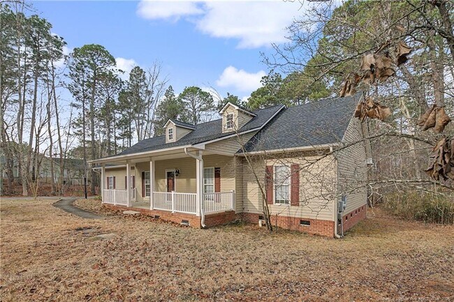 Building Photo - 42 Lotus Ln