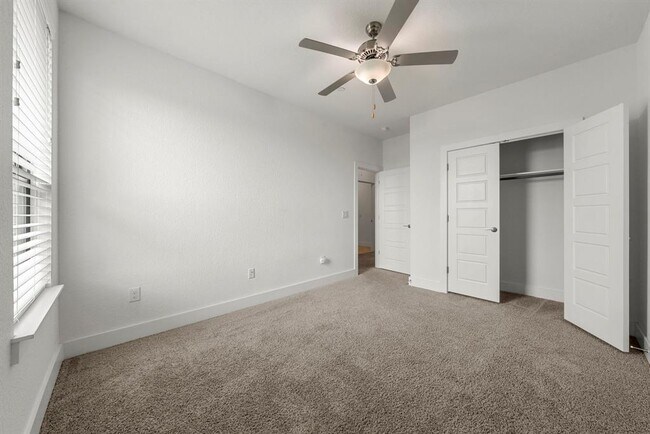 Building Photo - 12317 Maypole Bend