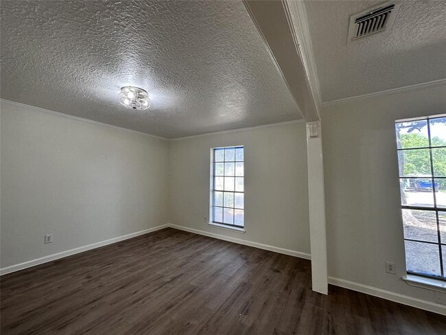 Building Photo - 7703 Braesridge Ct