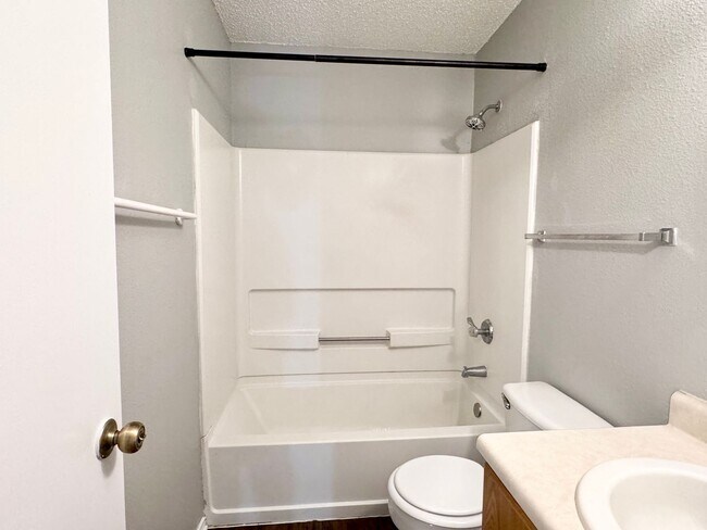 Building Photo - Welcome Home New Fridge, New Stove!