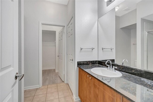 Building Photo - 8205 Downpatrick Ct