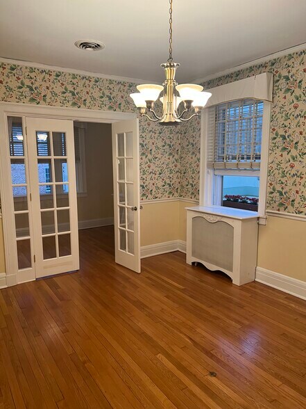 dining room - 3401 Greenway