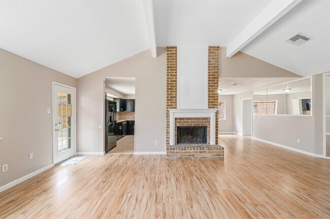 Building Photo - 19511 Westhaven Dr