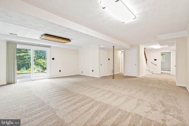 Building Photo - 1626 Maydale Dr