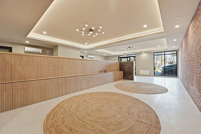 Building Photo - 337 Johnston Ave