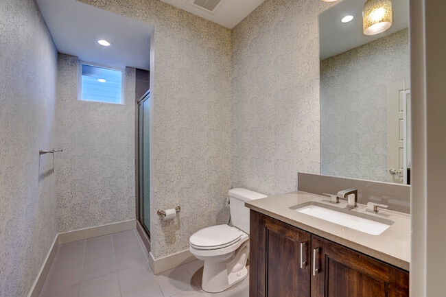 Building Photo - 3045 S Shadywood Way
