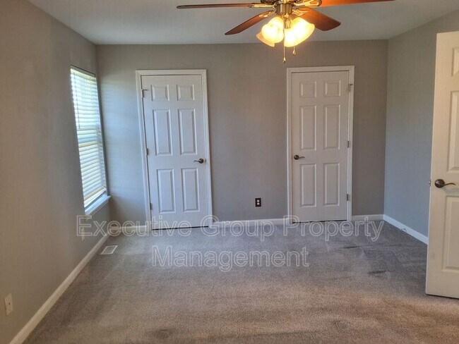 Building Photo - 200 Adena Loop