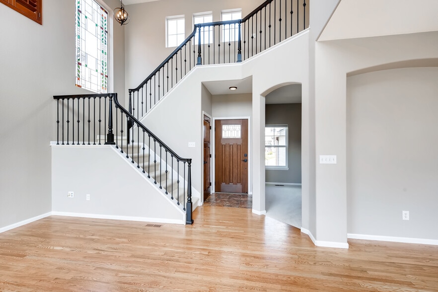 Building Photo - 3246 Astorbrook Way