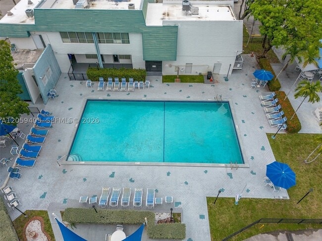 Building Photo - 17570 Atlantic Blvd