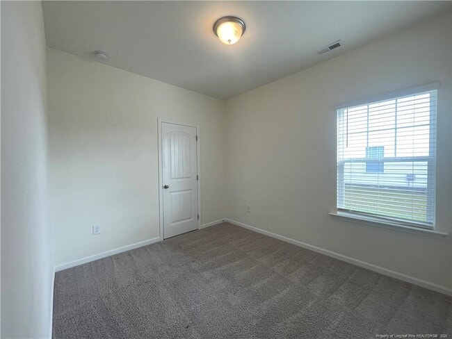 Building Photo - 453 Troy Dr