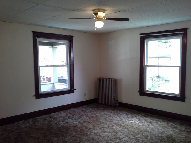 Building Photo - 111-113 E Bald Eagle St