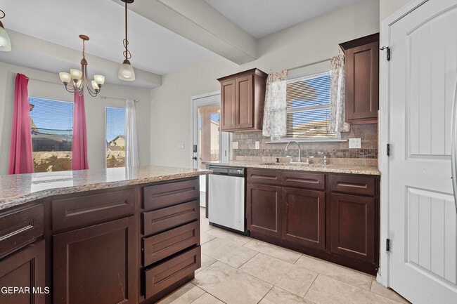Building Photo - 12148 Cherry Wood Ln