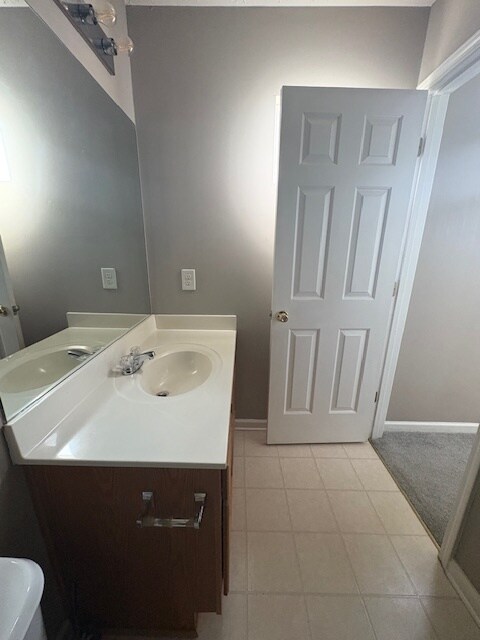 Building Photo - 5880 Ridge Stone Way