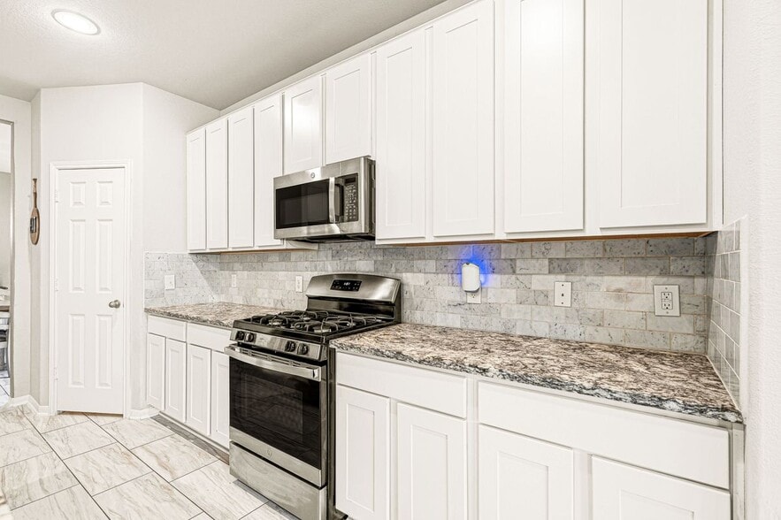 Building Photo - 14510 Tundra Swan Dr