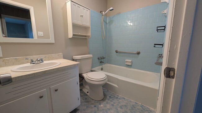 Building Photo - Traditional Brick Ranch Home for Lease | 3...