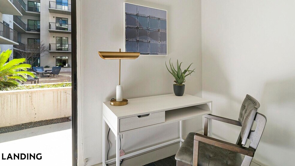 Building Photo - 1414 Wood Hollow Dr