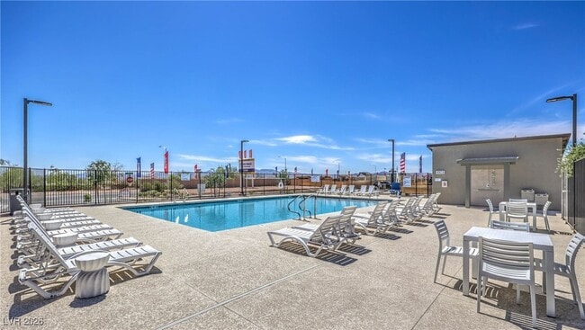 Building Photo - 4989 Fern Mesa Ave