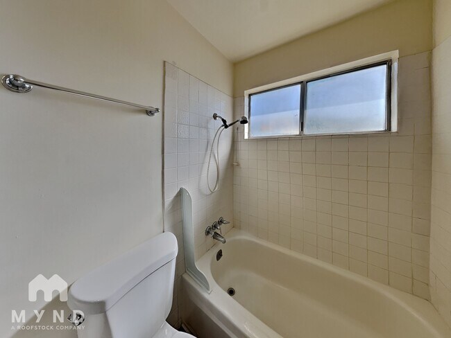 Building Photo - 3157 Occidental Dr