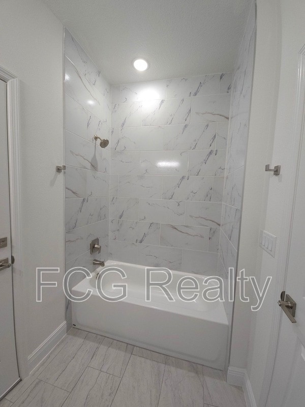 Building Photo - 9841 N Sistine Terrace