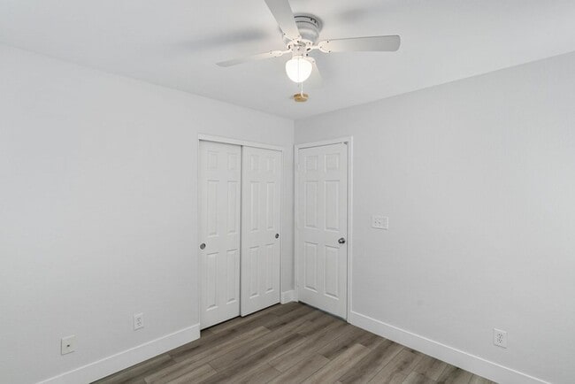 Building Photo - WONDERFUL 3 BEDROOM HOME AT END OF CUL-DE-...