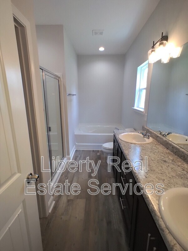 Building Photo - 126 Ironwood Dr