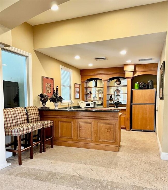 Building Photo - 8911 Legacy Ct