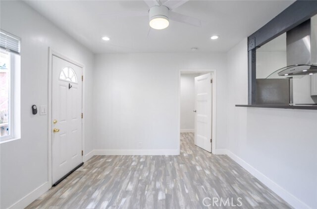 Building Photo - 3106 W Victory Blvd