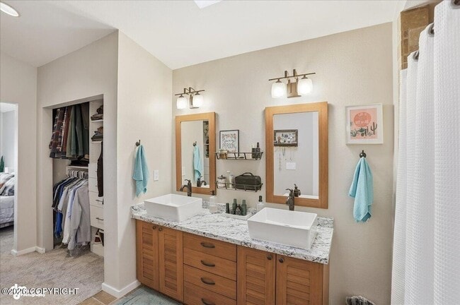 Building Photo - 2350 Cleo Ave