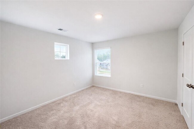 Building Photo - 88 Softwood Ct