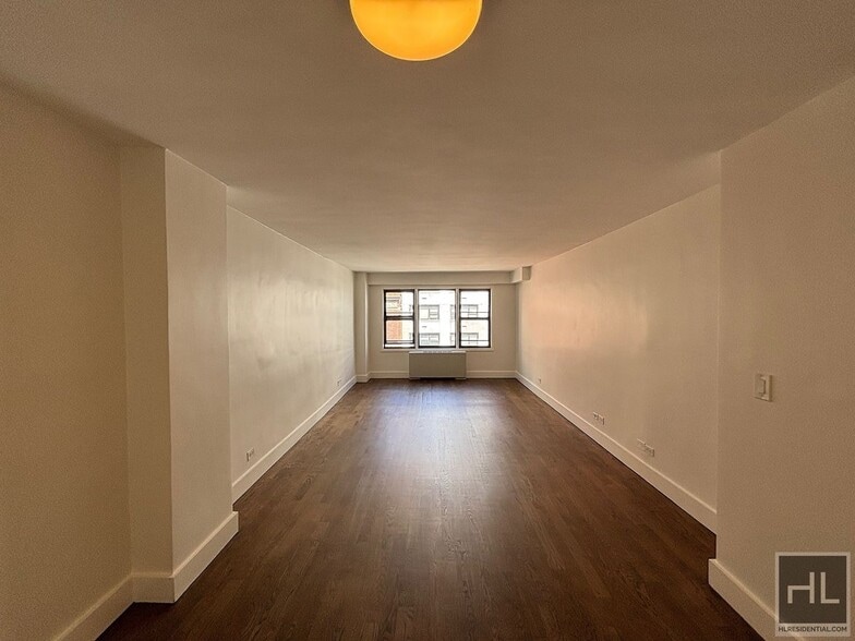 Building Photo - EAST 63 STREET