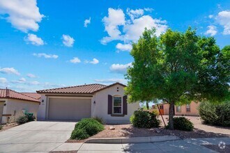 Building Photo - Stylish 4-Bedroom Rental in Rancho Sahuari...