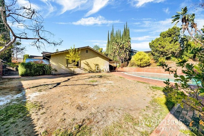 Building Photo - Magnificent Home in Chevy Chase Canyon's H...