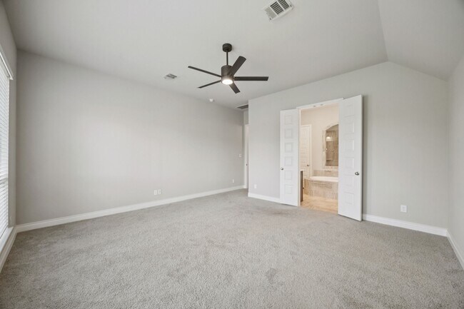 Building Photo - 12502 Kinmundy Ln