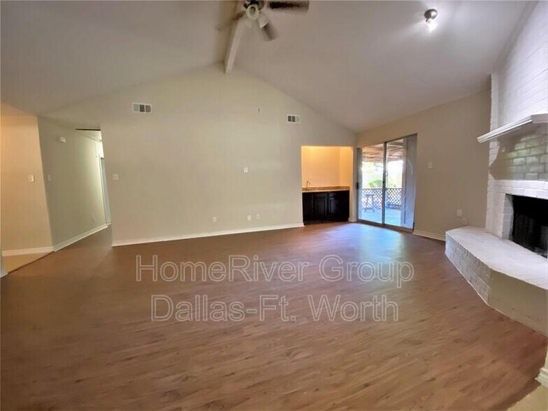 Building Photo - 3221 Brunchberry Ln