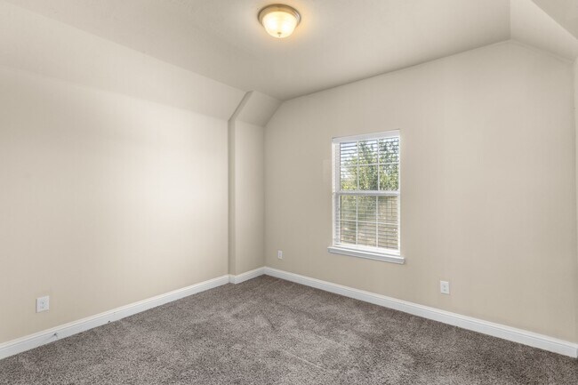 Building Photo - 20907 Sedgefield Meadows Ct