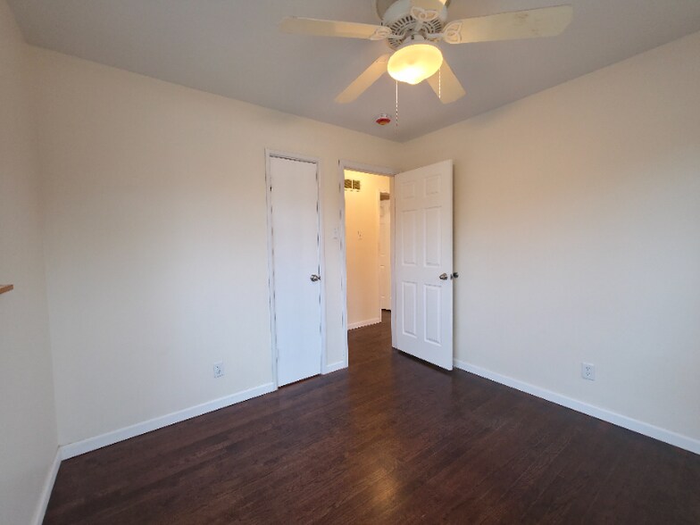 Building Photo - 3125 Phils Dr