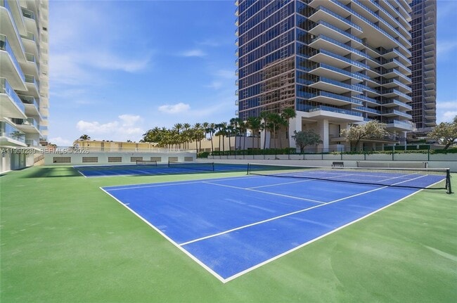 Building Photo - 9801 Collins Ave