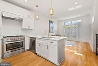 Building Photo - 1315 Trinidad Ave NE