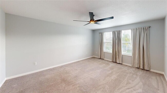 Building Photo - 17034 Yellow Pine St