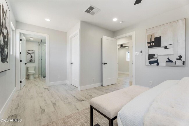 Building Photo - 14820 N 35th St