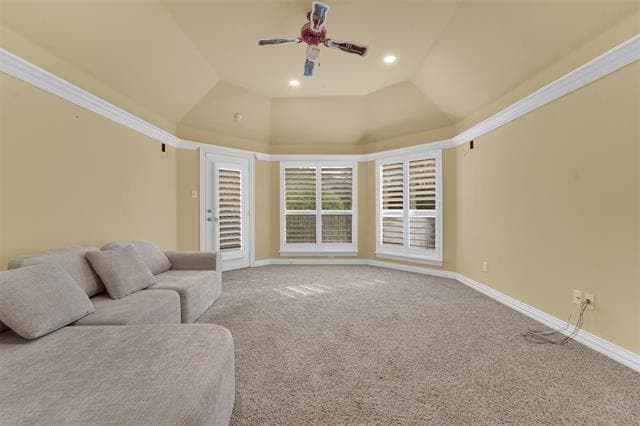 Building Photo - 2202 Southern Oaks Dr