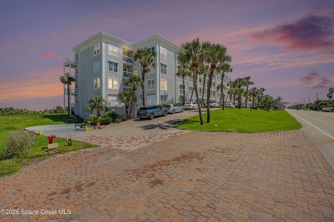 Building Photo - 3035 S Hwy A1A