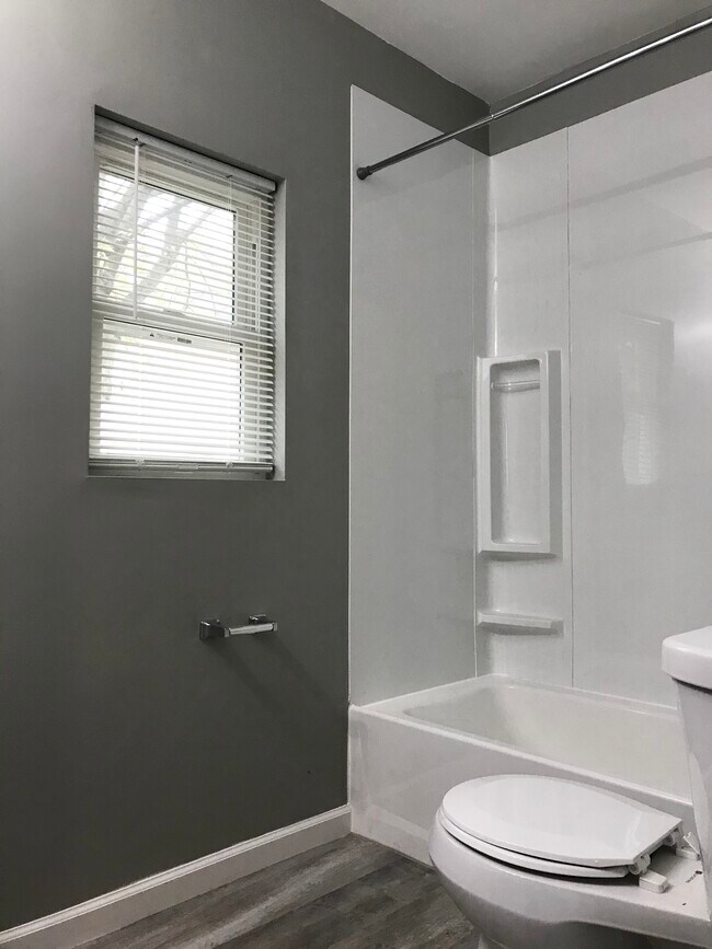 Bathroom - 1246 West Ave