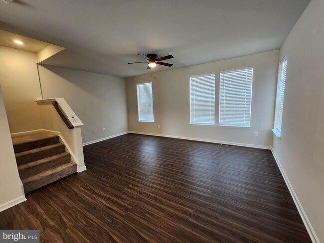 Building Photo - 152 Telluride Wy