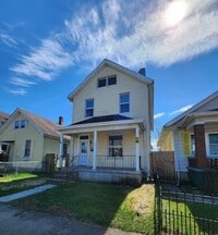 Building Photo - Spacious 4-bedroom house in Hamilton available mid-May
