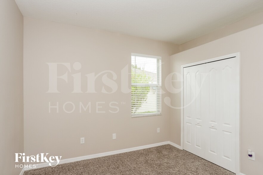 Building Photo - 11451 Callaway Pond Dr