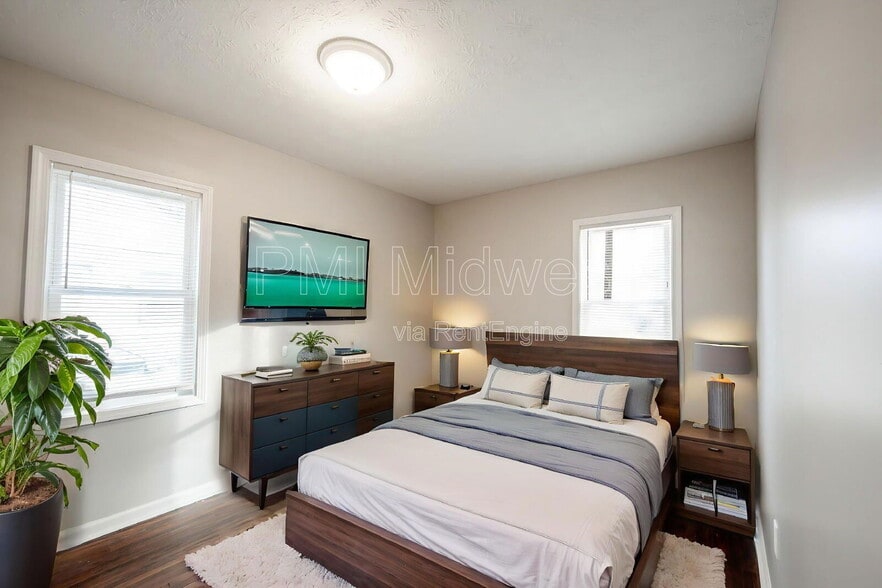 Building Photo - 3101 N Temple Ave