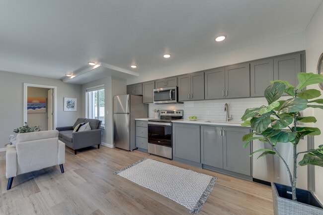 Primary Photo - St. Johns Townhomes